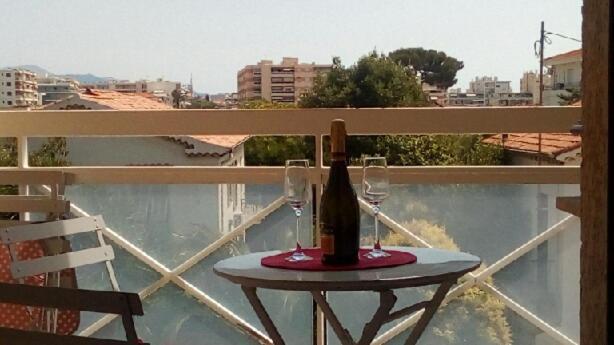 Studio Cagnes Sur Mer מראה חיצוני תמונה
